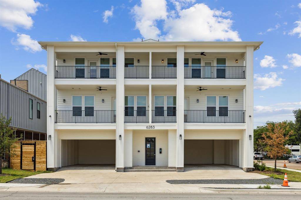 Dallas, TX 75214,6283 La Vista Drive #303