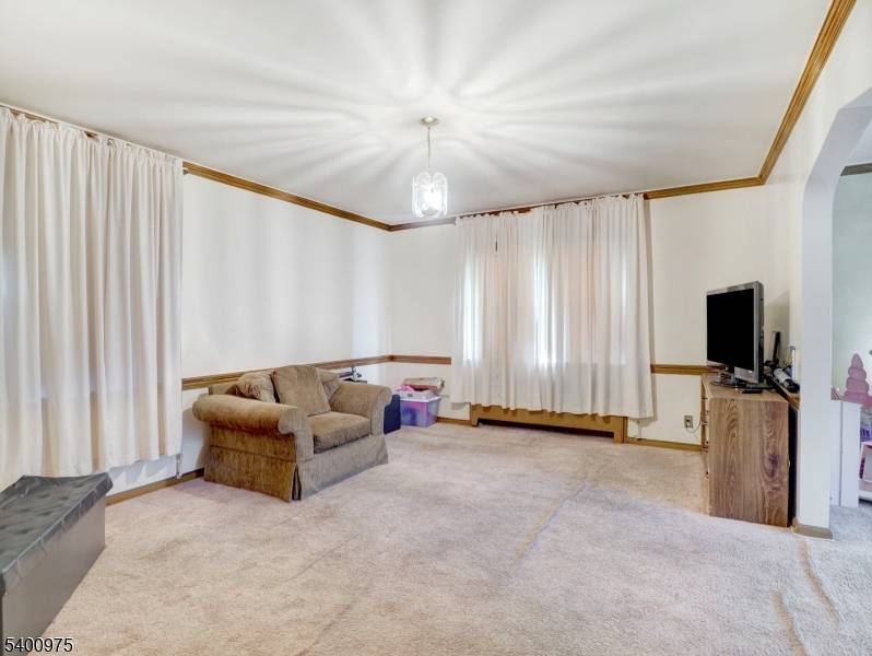 Newark City, NJ 07106,103 Mount Vernon Pl