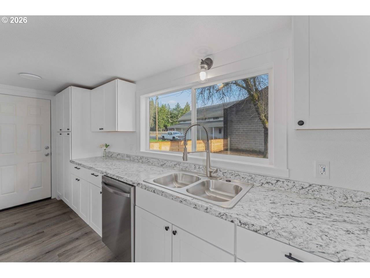 Oakridge, OR 97463,48181 HIGHWAY 58