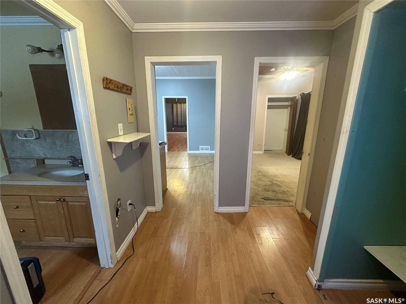 Sturgis, SK S0A 4A0,122 1st AVENUE SE