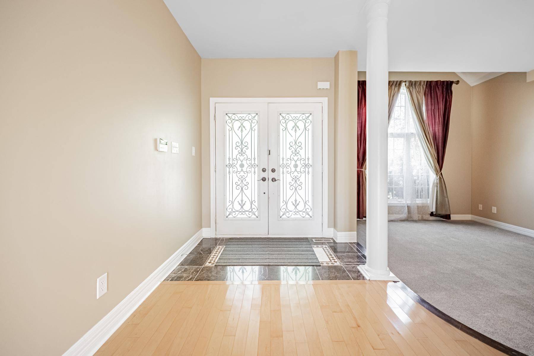 Oakville, ON L6M 5G3,2481 Whistling Springs CRES