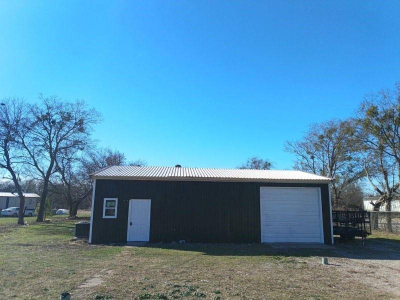 Trenton, TX 75490,502 Augustus Street