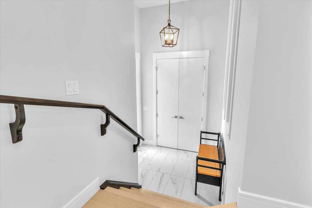 Calgary, AB T3H 0Y7,151 Aspen Vista WAY SW