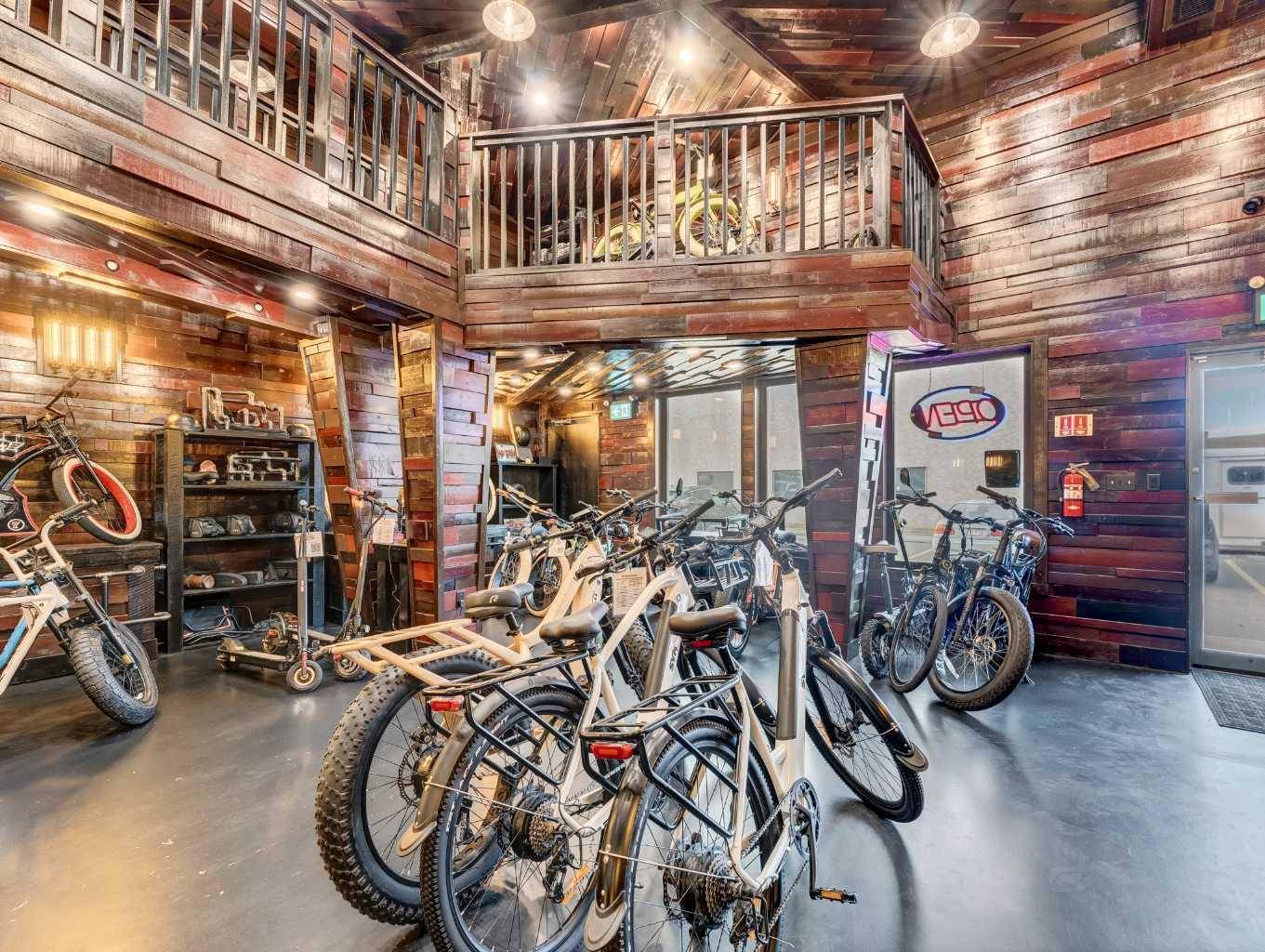 Medicine Hat, AB T1B3R2,3295 Dunmore RD SE #12