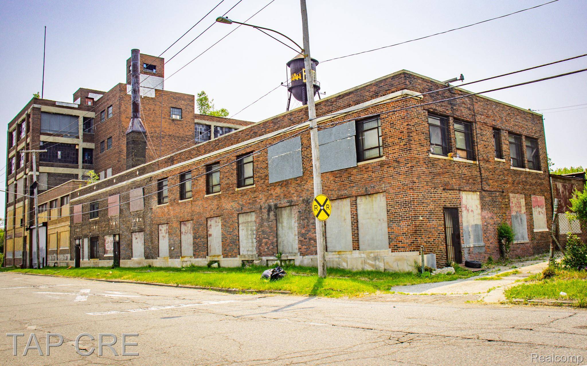 Detroit, MI 48211,6400 Miller ST