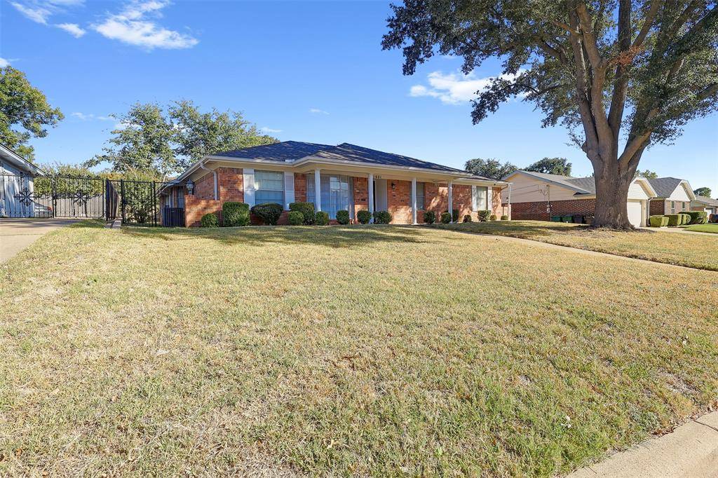 Fort Worth, TX 76112,1601 Meadow Lane Terrace