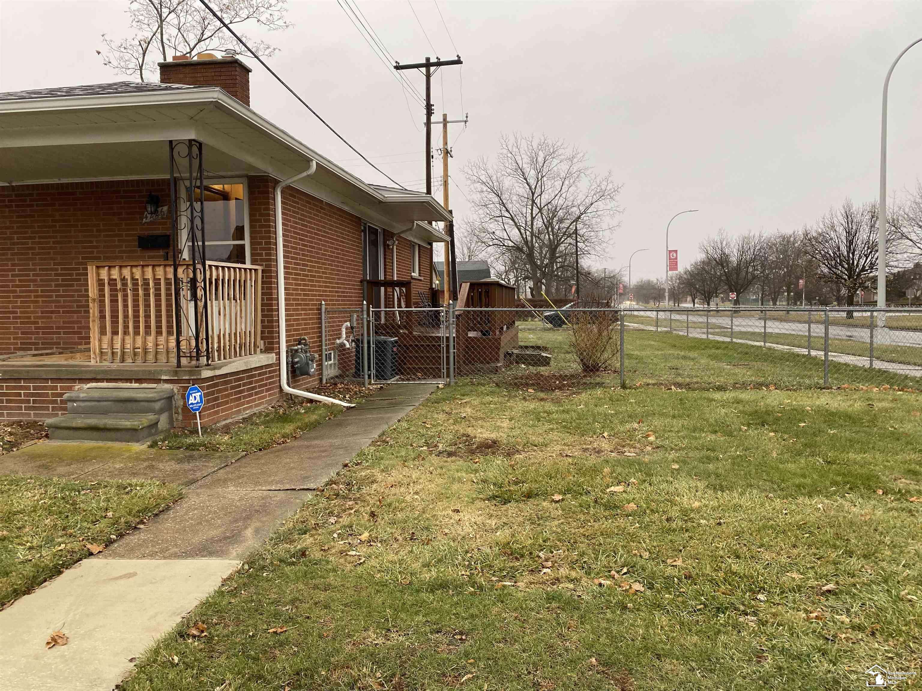 Ecorse, MI 48229,4226 12th ST