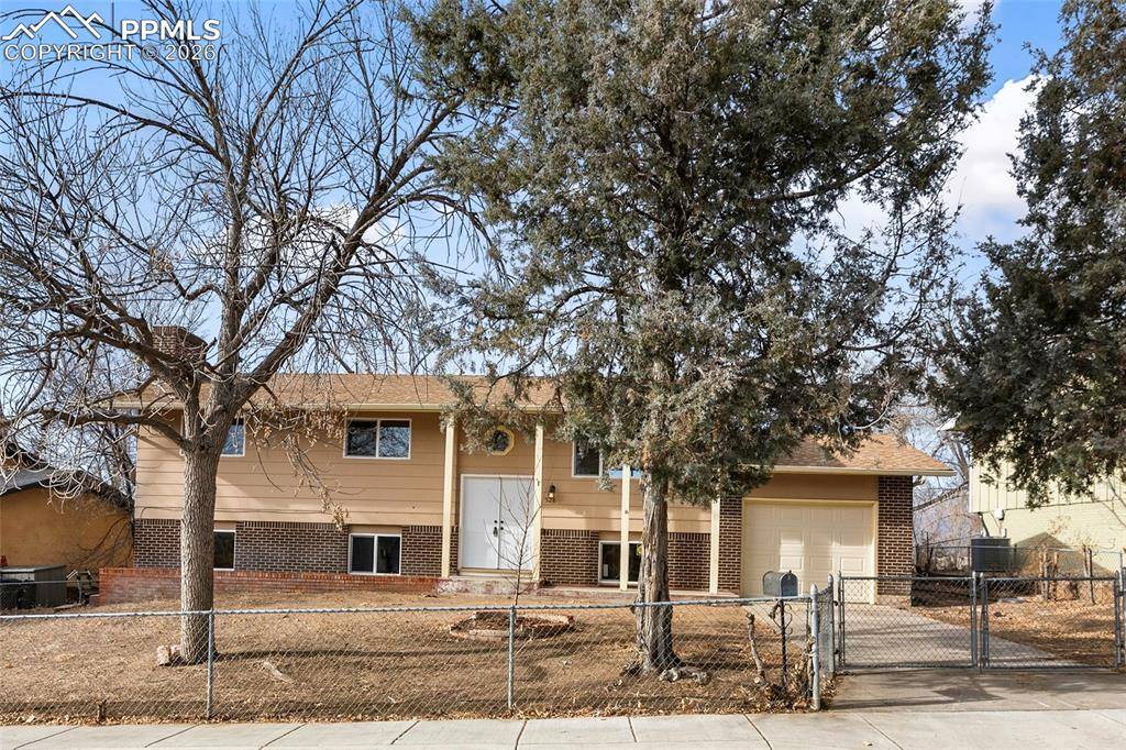 Colorado Springs, CO 80911,528 Rowe LN