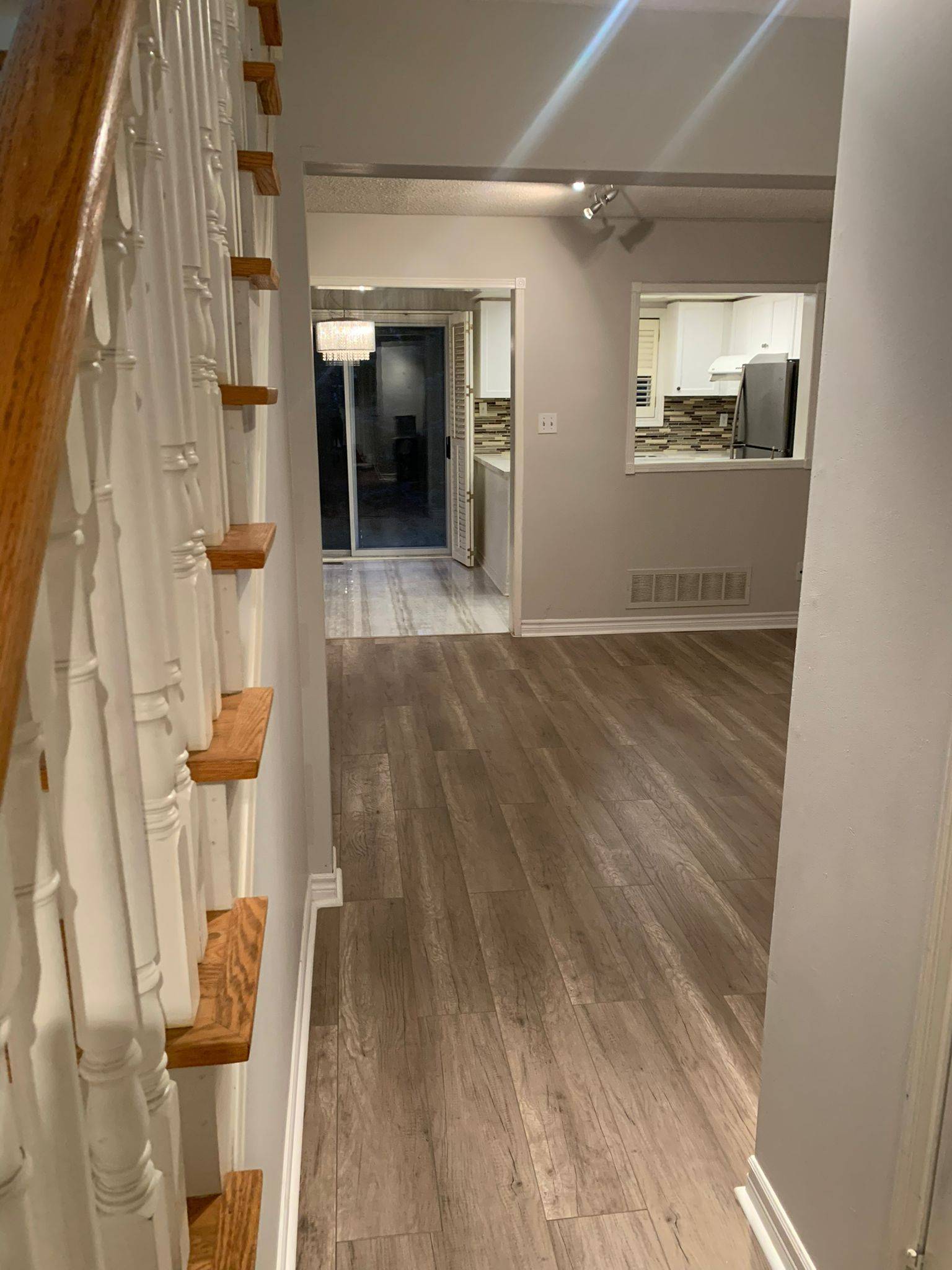 Mississauga, ON L4Z 3W8,455 Apache CT #102