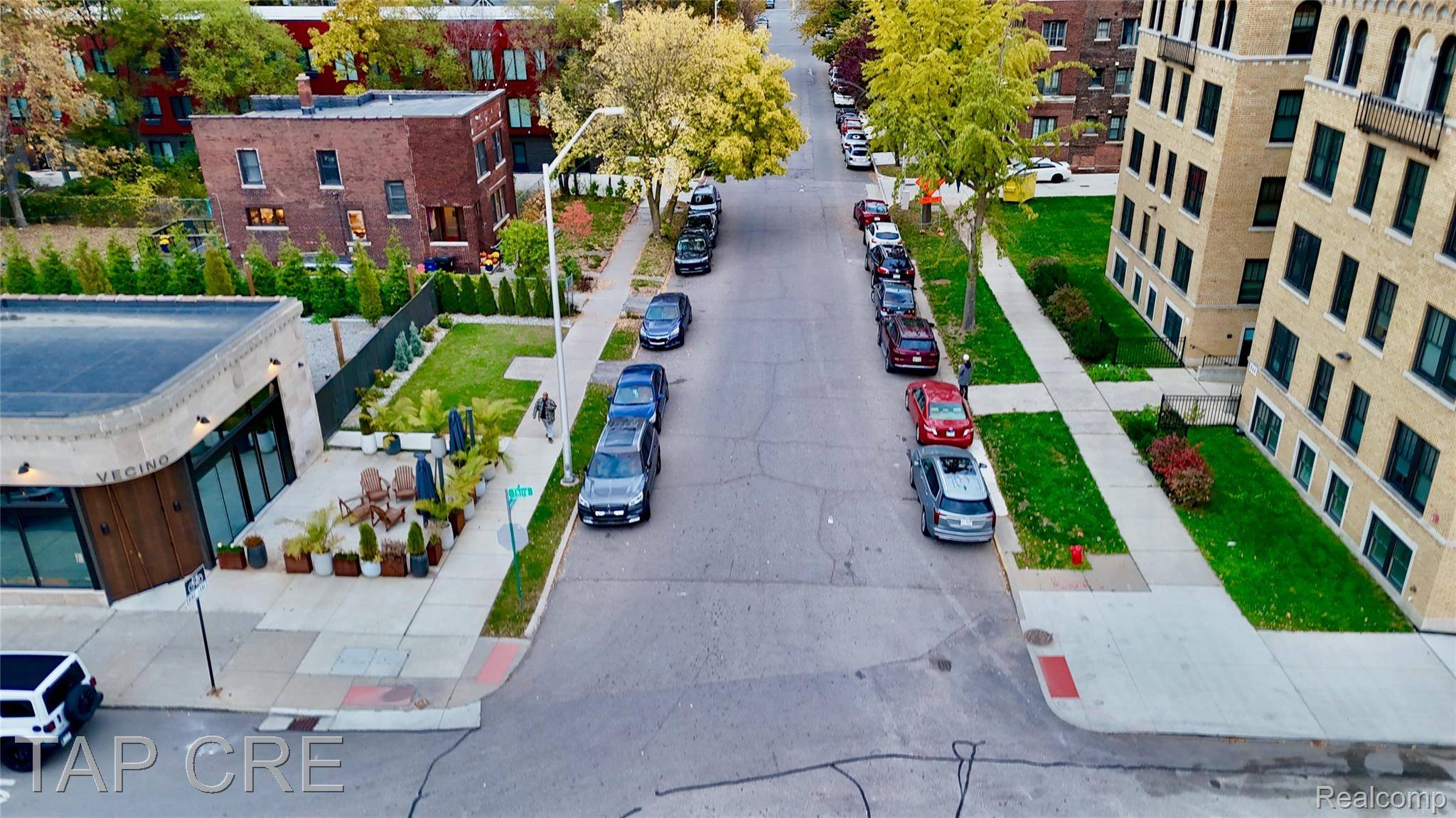 Detroit, MI 48201,684 W Alexandrine ST