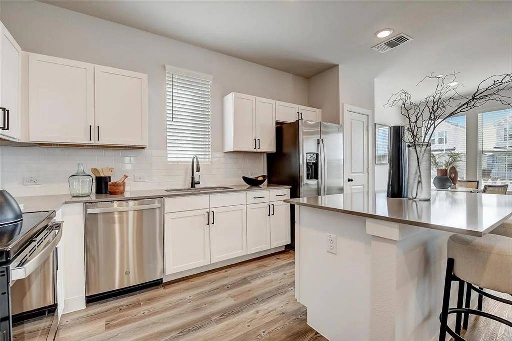 Fort Worth, TX 76262,15101 Litsey Creek Drive #14757R