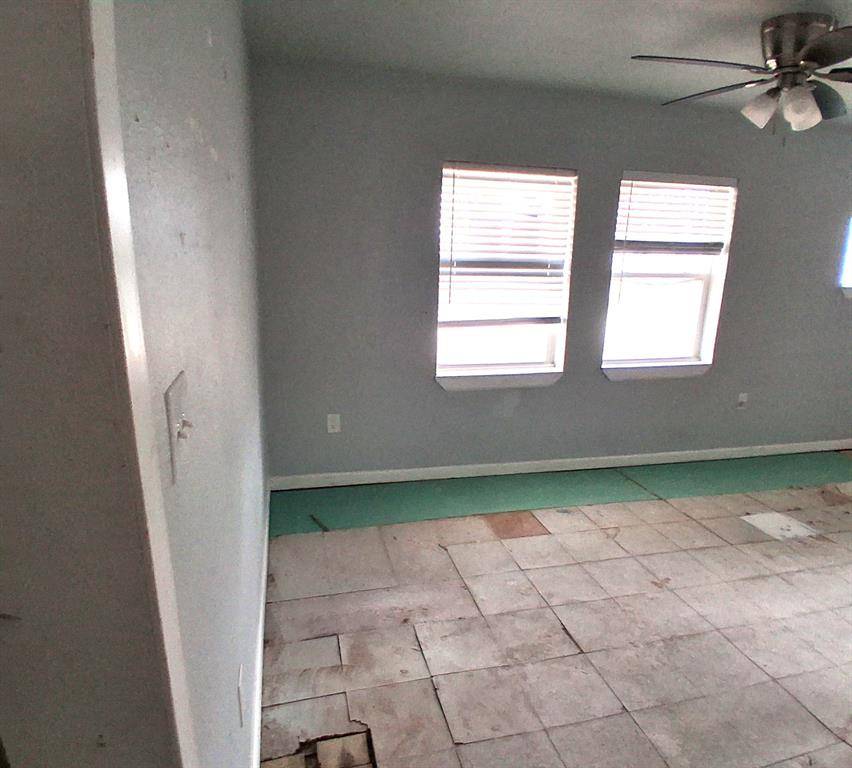 Azle, TX 76020,7019 Darling Street