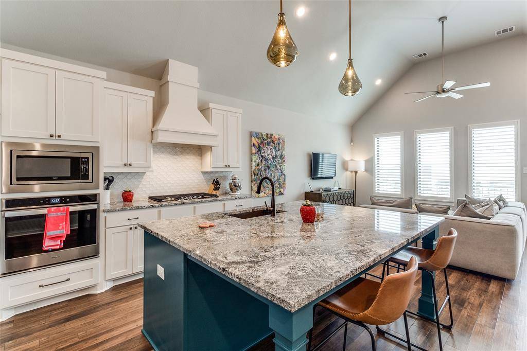 Dallas, TX 75211,2220 Rook Drive