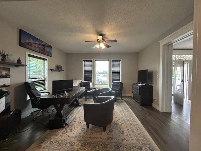 Denison, TX 75020,708 W Main Street