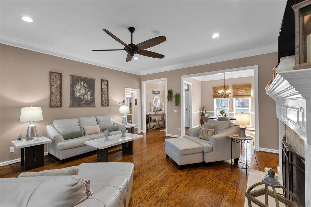 Plano, TX 75025,2609 Corby Drive