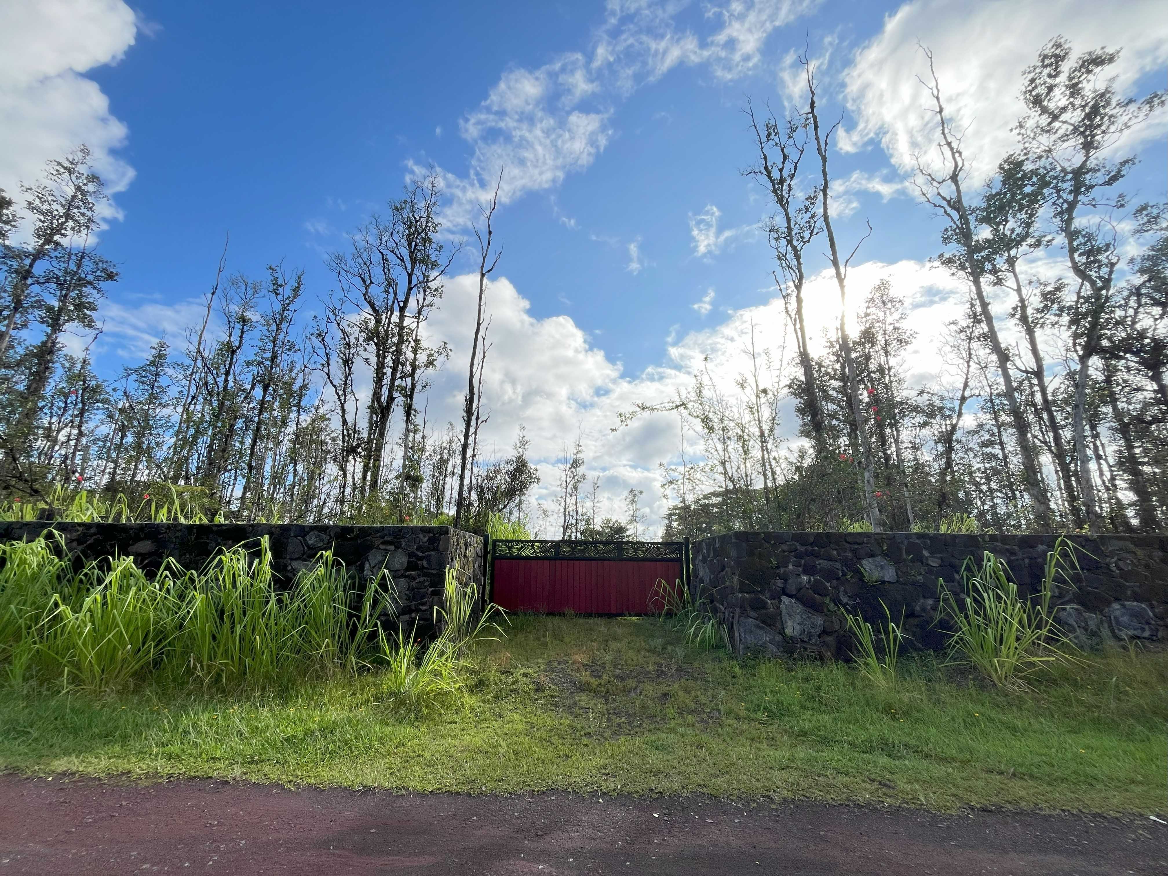 Pahoa, HI 96778,16-2142 ORCHID DR