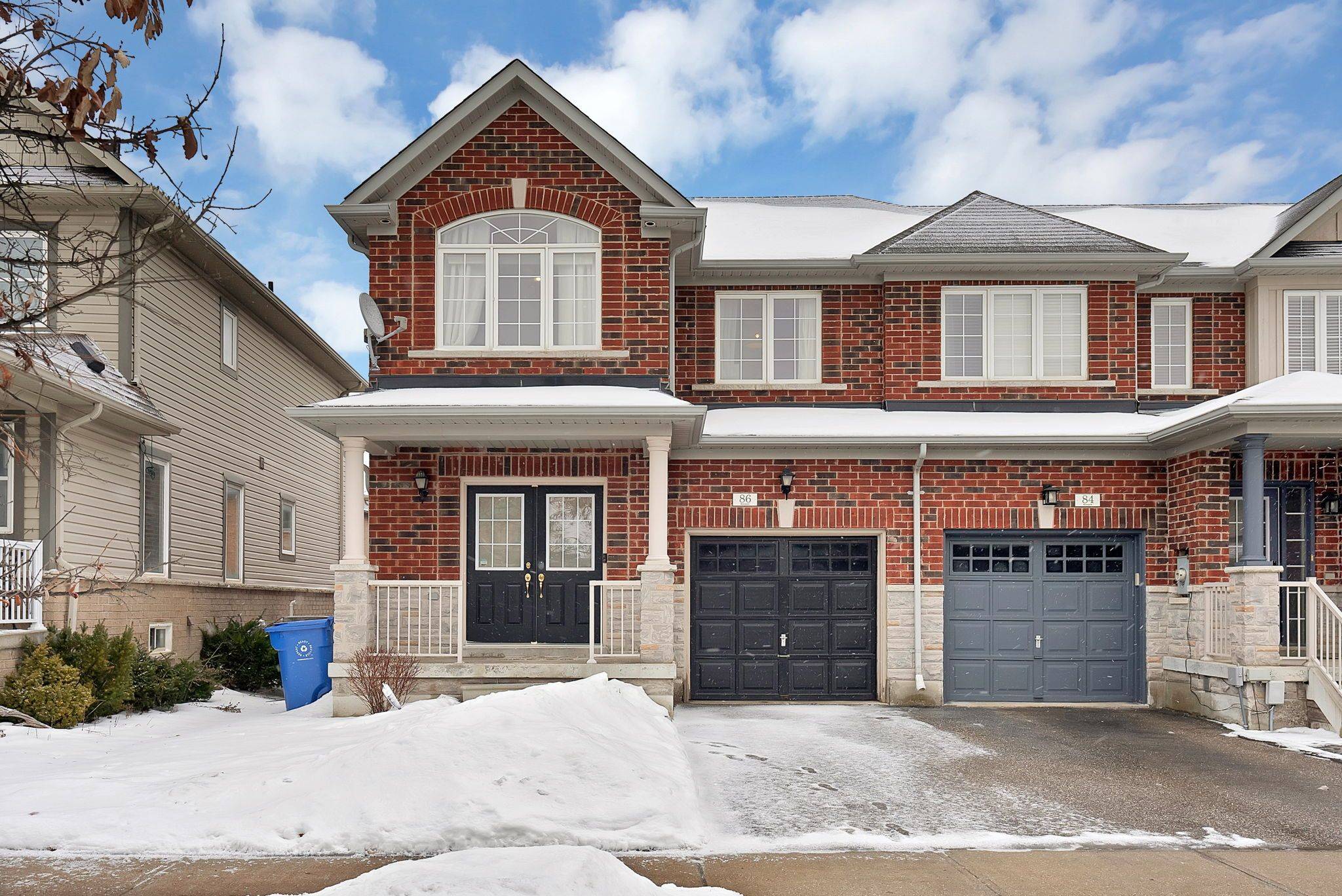 Whitchurch-stouffville, ON L4A 0T7,86 Northway AVE