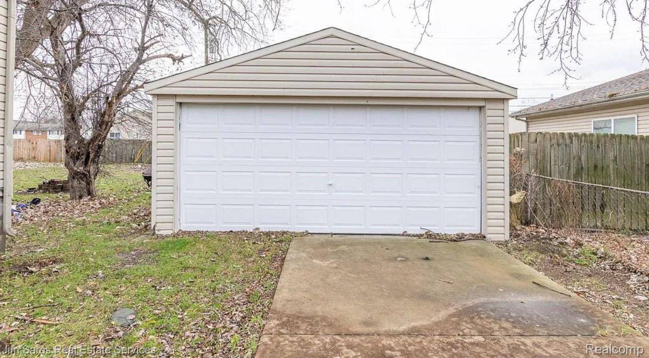 Roseville, MI 48066,25390 Pinehurst ST