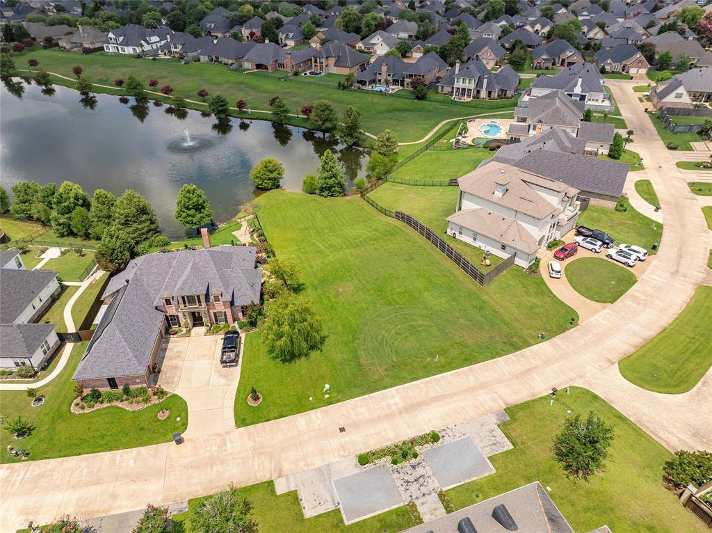 Shreveport, LA 71115,7926 Batture Drive