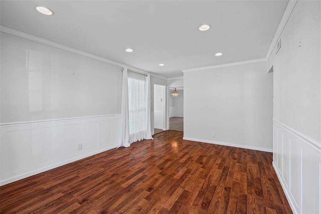 Bedford, TX 76022,49 Coffee Tavern Road