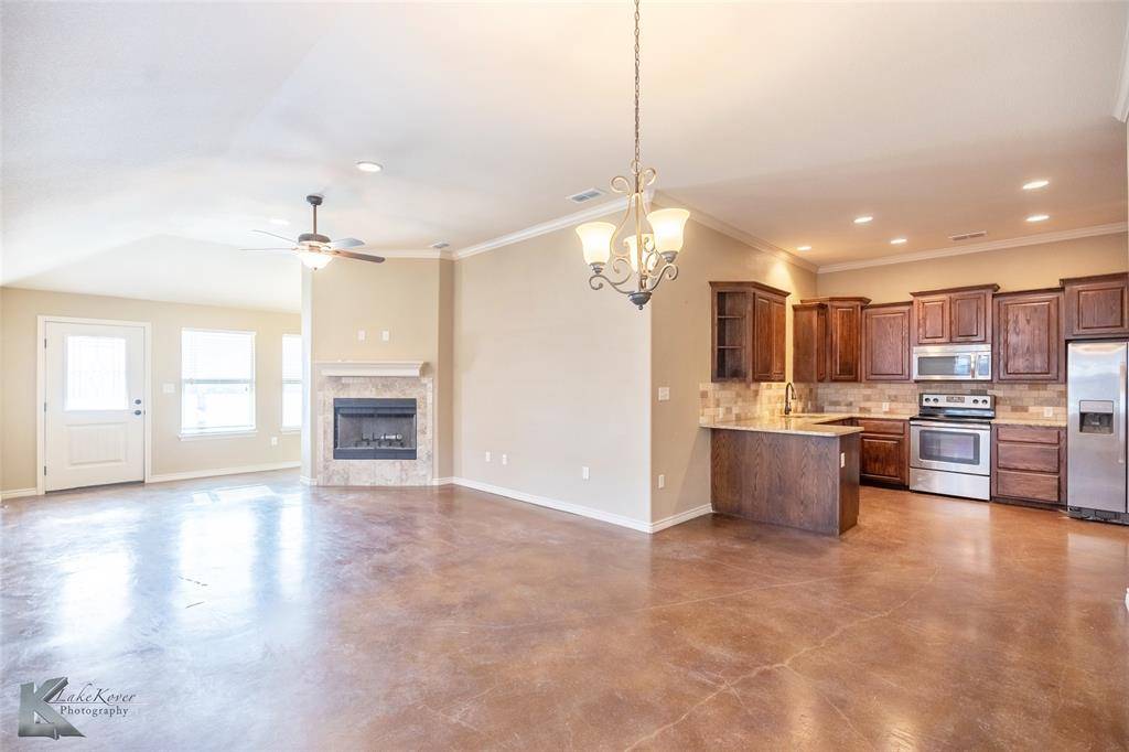 Abilene, TX 79601,2352 Independence Boulevard