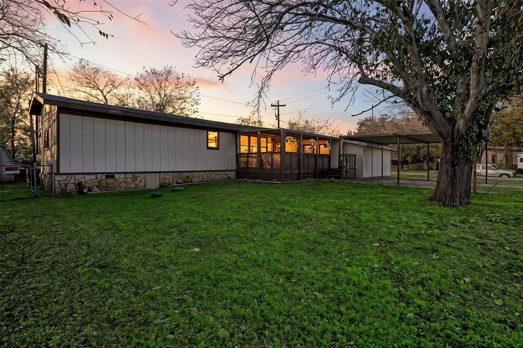 Granbury, TX 76048,5528 Lake View Drive