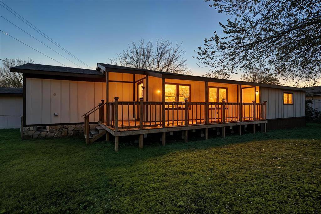 Granbury, TX 76048,5528 Lake View Drive