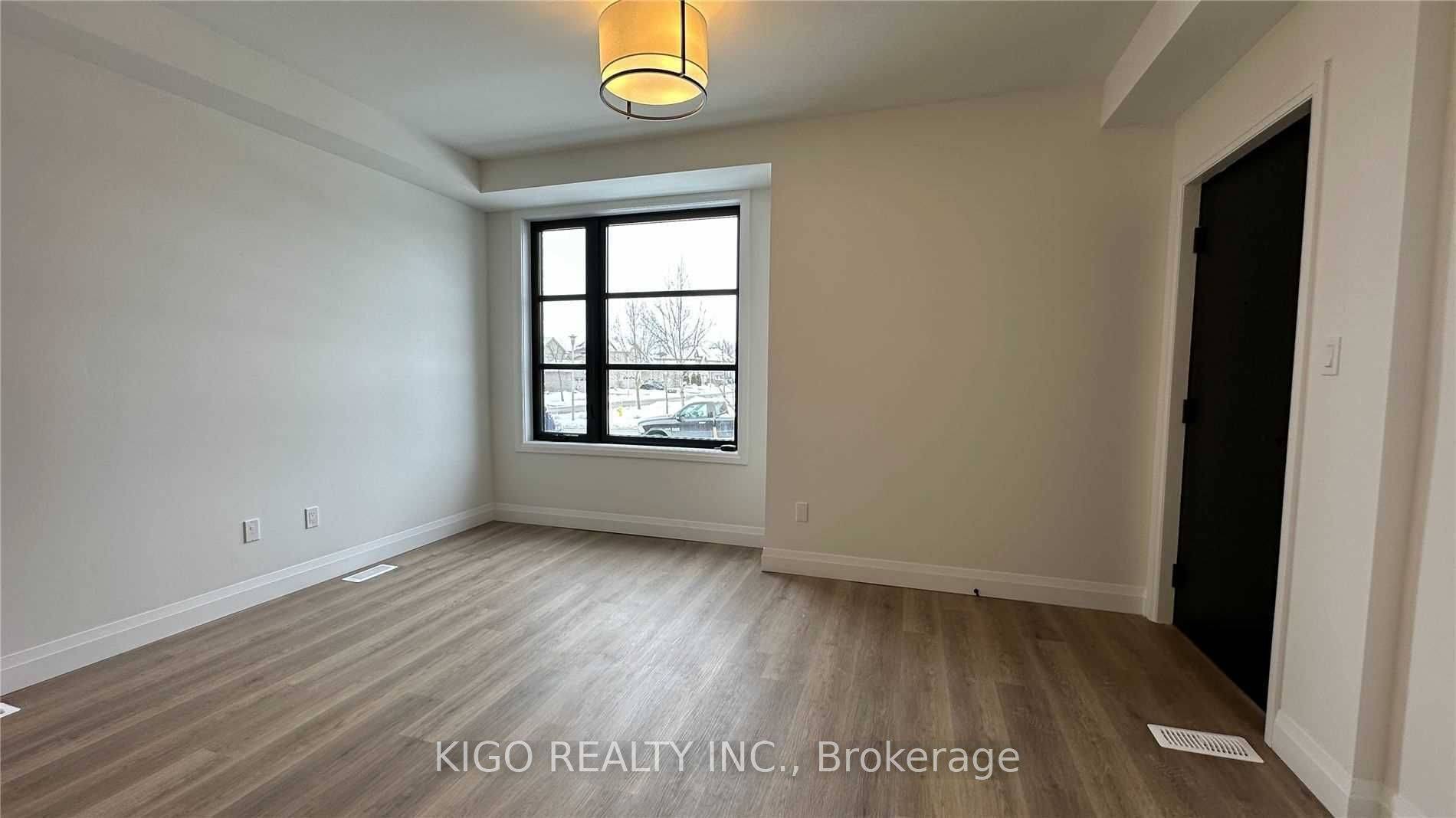 London South, ON N6P 0A3,3900 Savoy ST #71