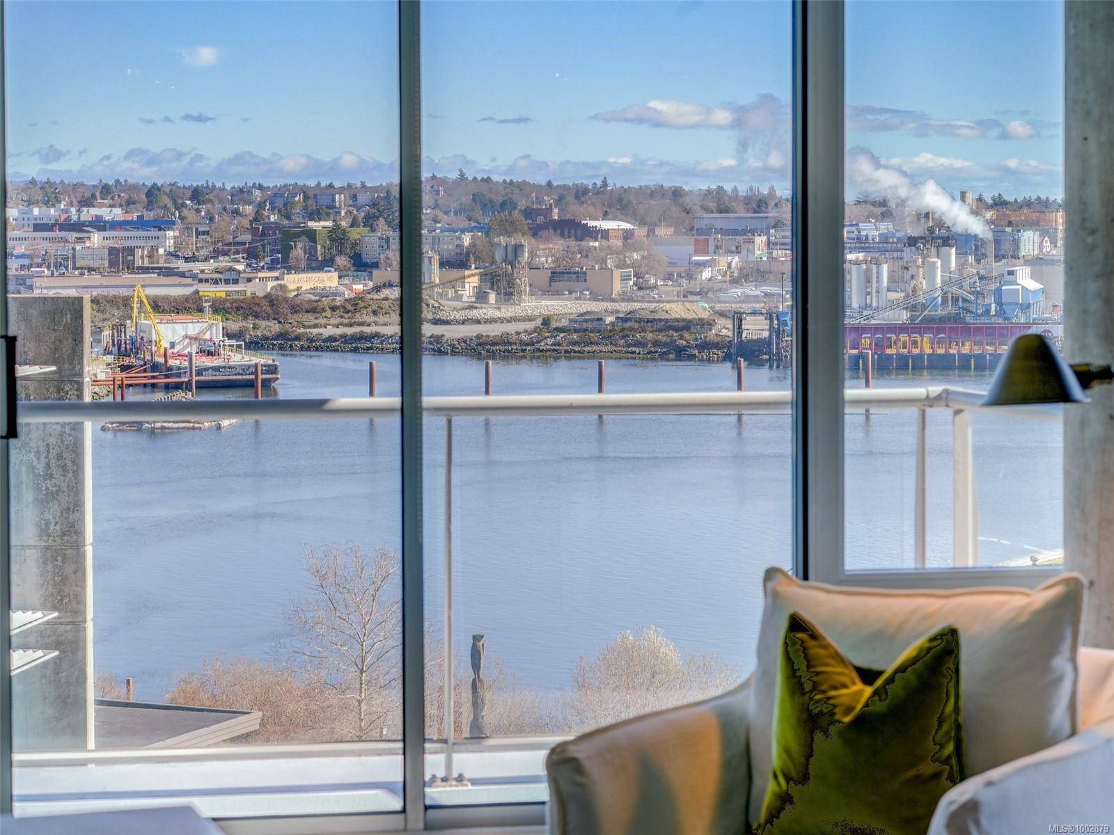 Victoria, BC V9A 7P9,160 Wilson St #714