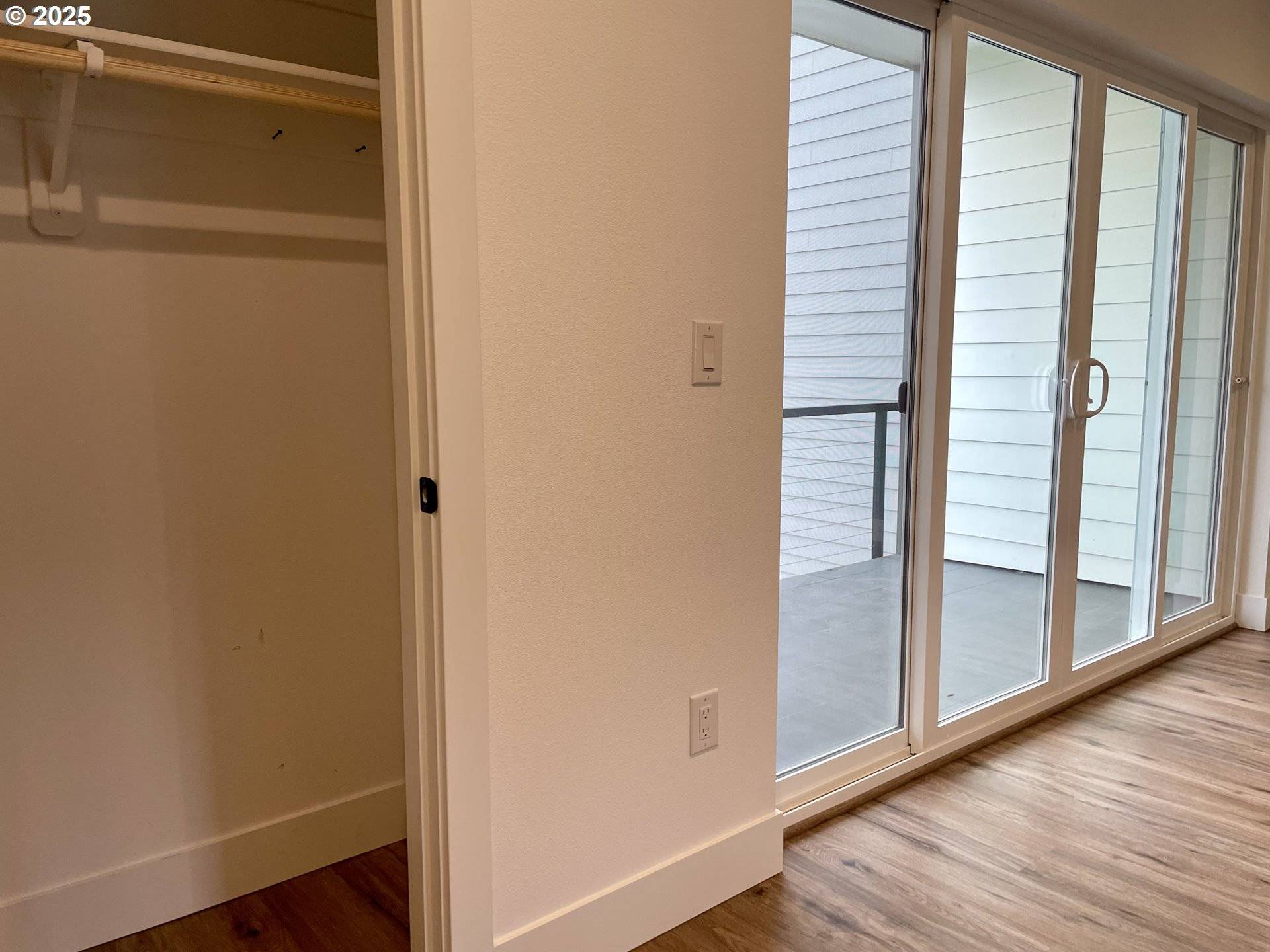 Portland, OR 97220,9023 NE HOYT ST