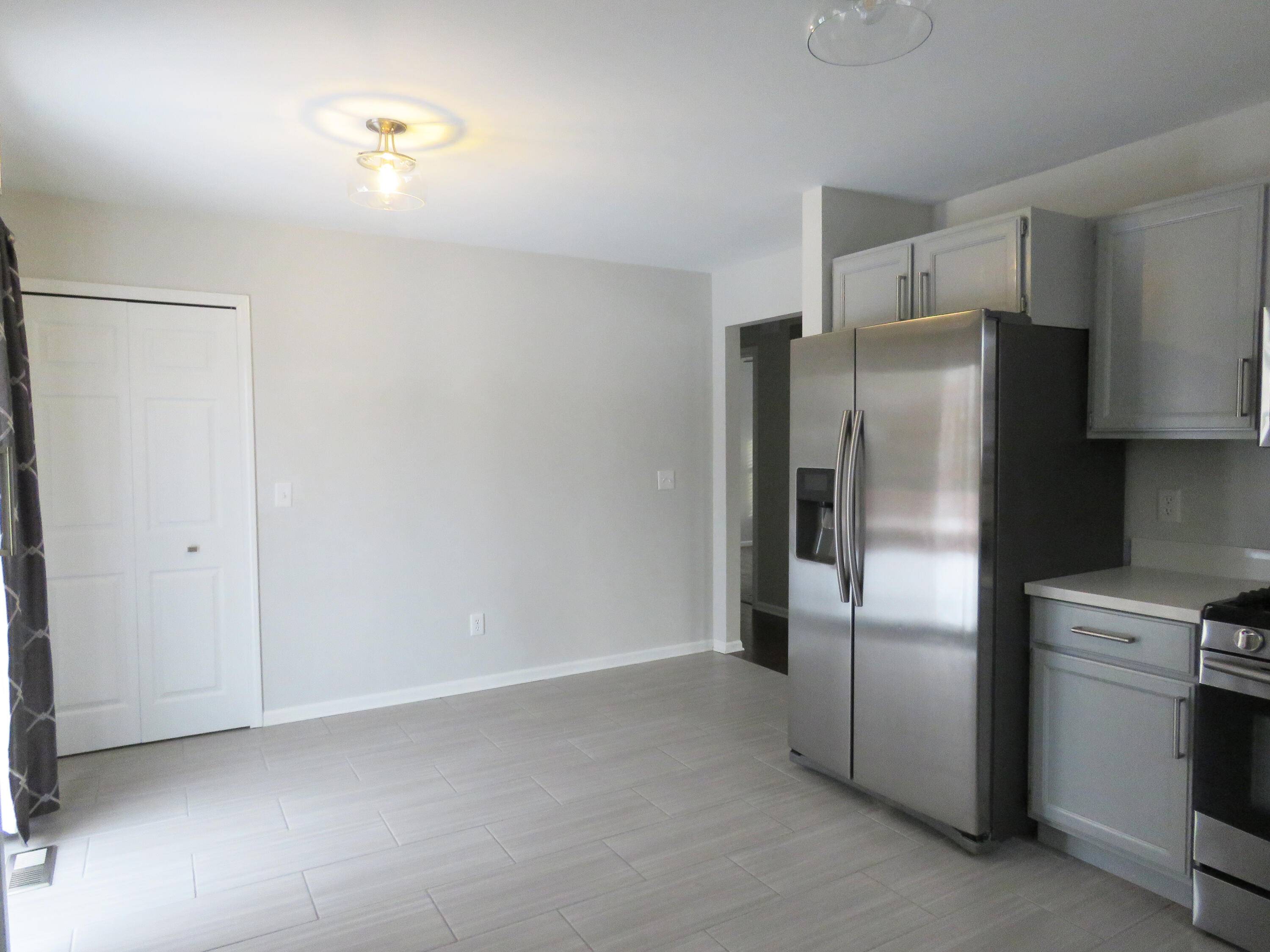 Hartland, MI 48353,3539 East ST