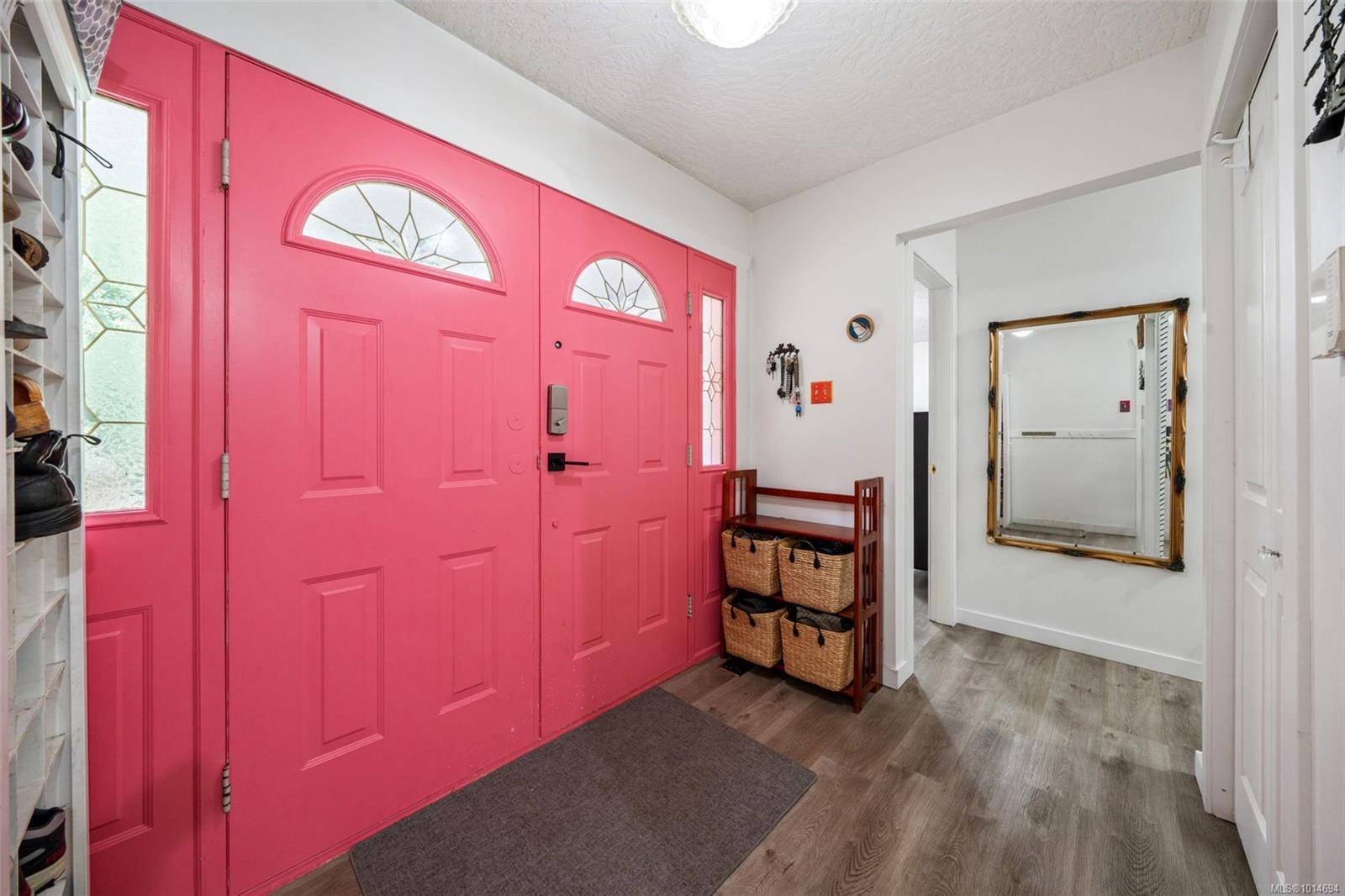 Honeymoon Bay, BC V0R 1Y0,10258 Sutton Rd