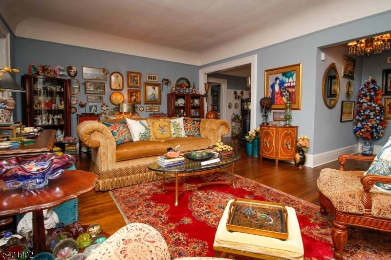 Clifton City, NJ 07011,301 3Rd St