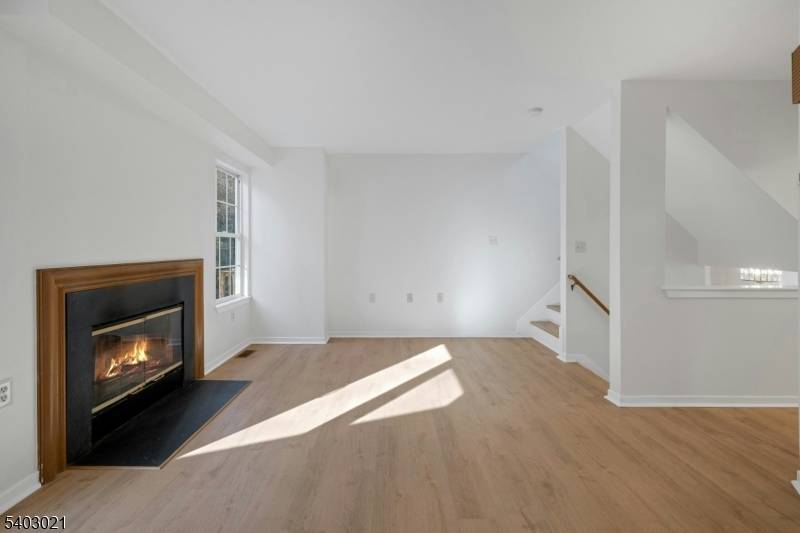 Allamuchy Twp., NJ 07840,43 Rushmore Ln