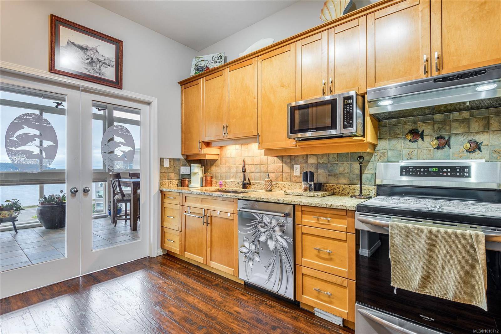 Campbell River, BC V9W 1A5,350 Island Hwy S #412