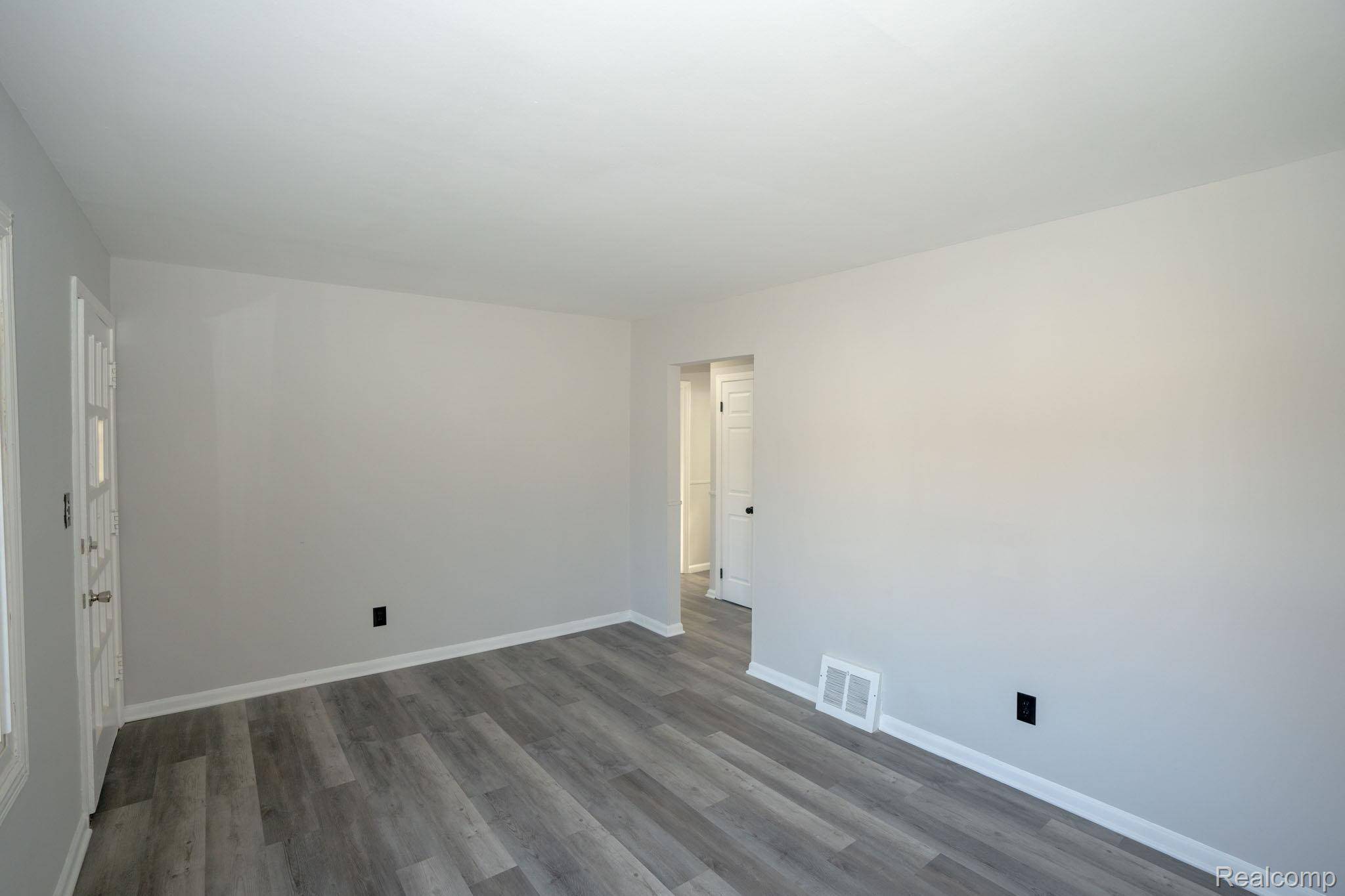 St. Clair Shores, MI 48080,19820 Avalon ST