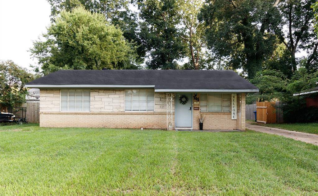 Shreveport, LA 71104,745 E Washington Street