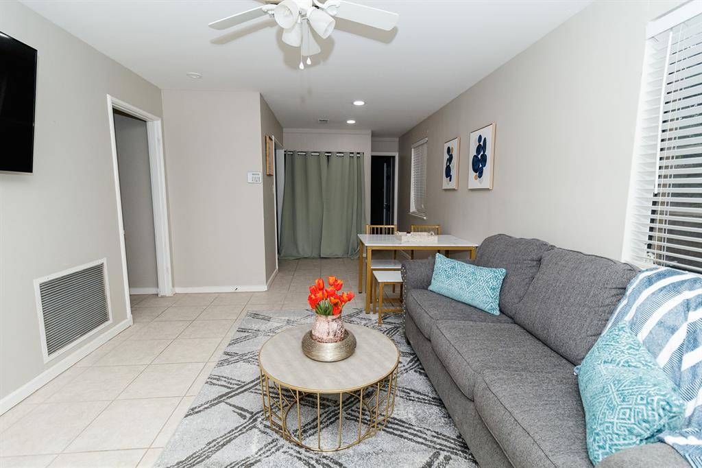 Shreveport, LA 71104,745 E Washington Street