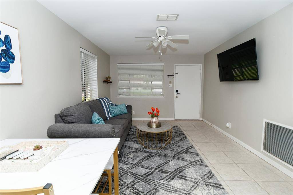 Shreveport, LA 71104,745 E Washington Street