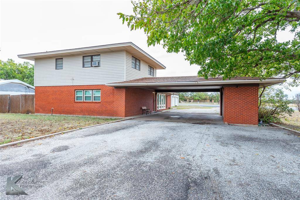 Hamlin, TX 79520,1150 W Lake Drive