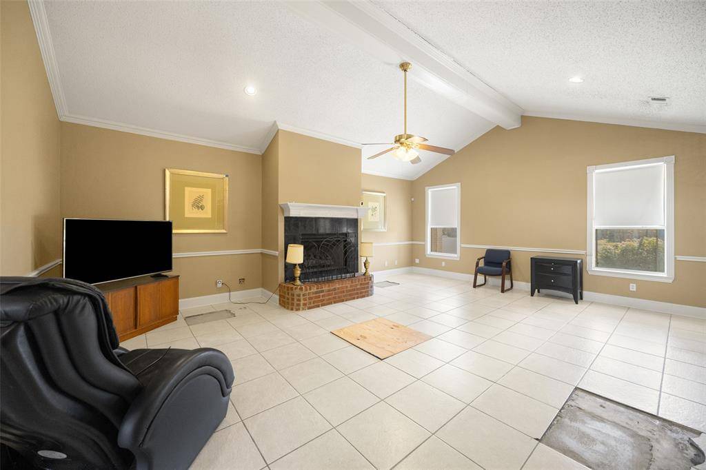 Nevada, TX 75173,14184 County Road 489