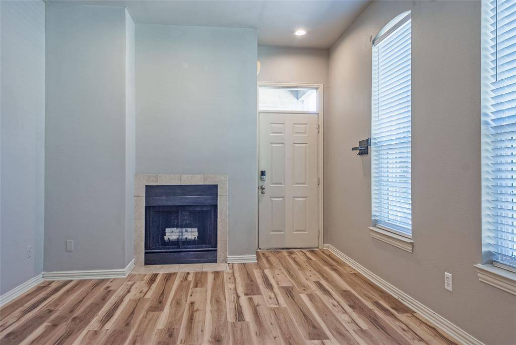 Dallas, TX 75204,1818 N Fitzhugh Avenue #6