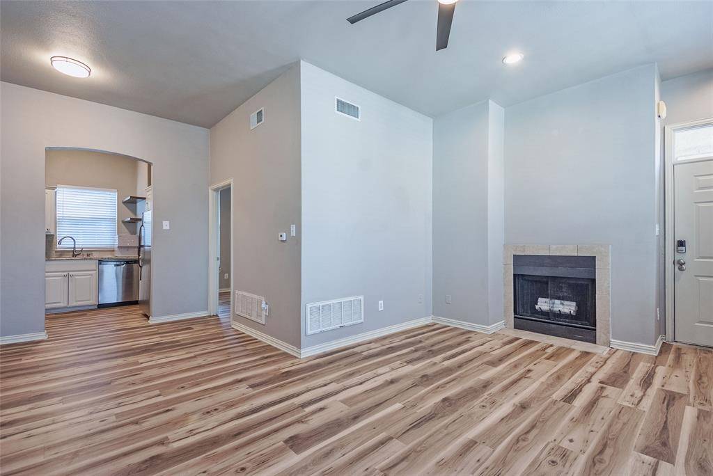 Dallas, TX 75204,1818 N Fitzhugh Avenue #6