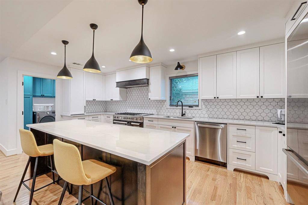 Dallas, TX 75214,4423 Springside Lane