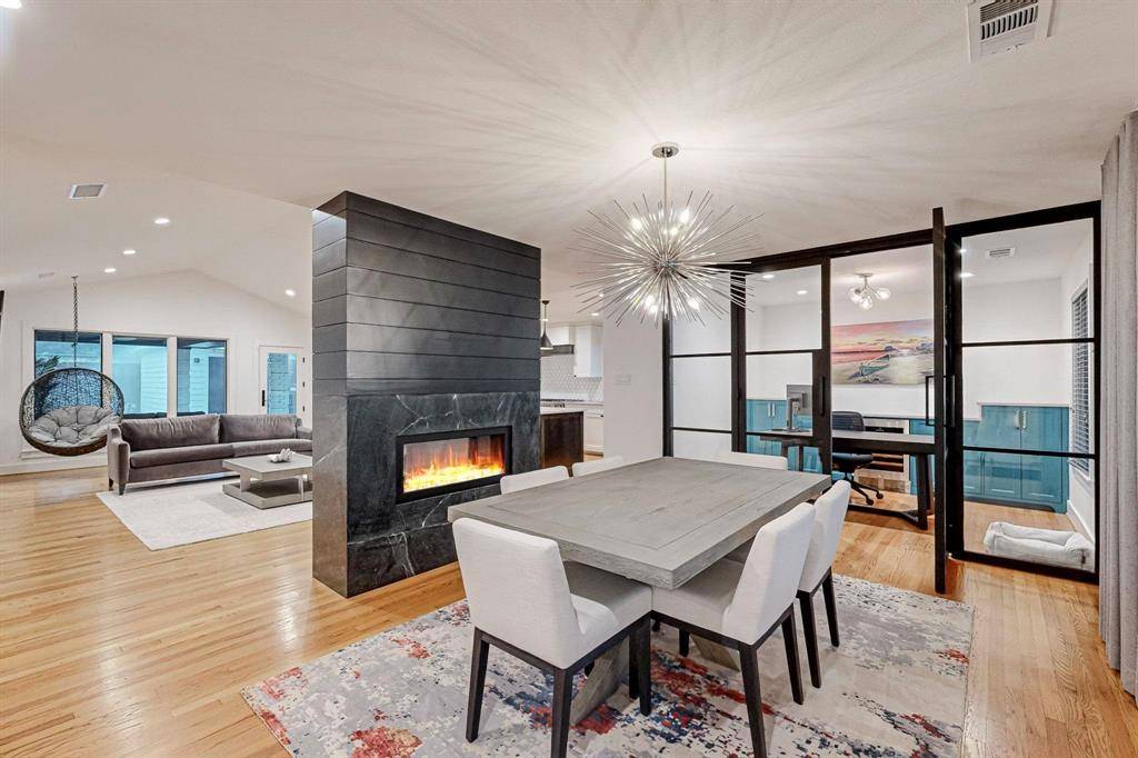 Dallas, TX 75214,4423 Springside Lane