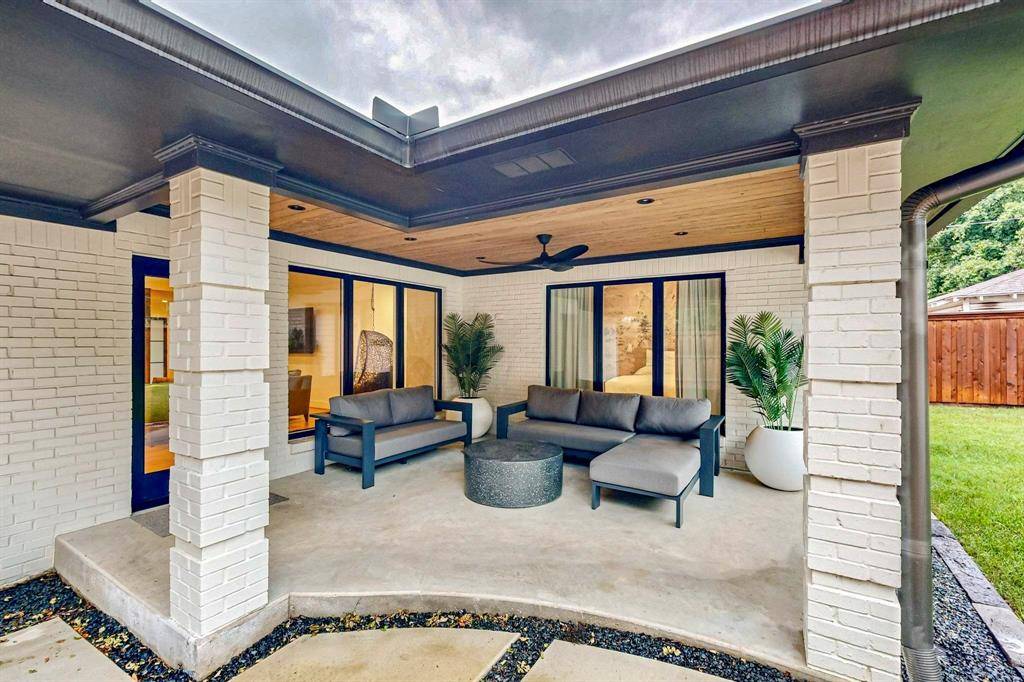 Dallas, TX 75214,4423 Springside Lane