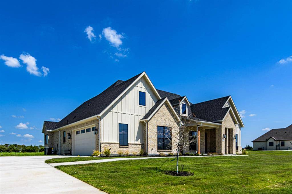 Caddo Mills, TX 75135,5270 Sunset Road