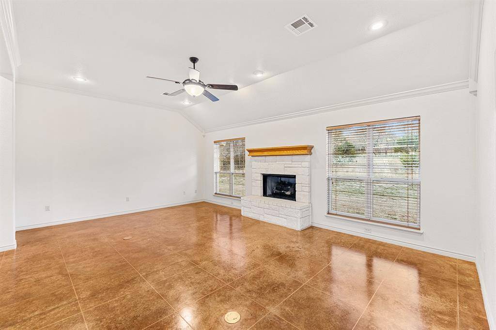 Kempner, TX 76539,1502 County Road 3152