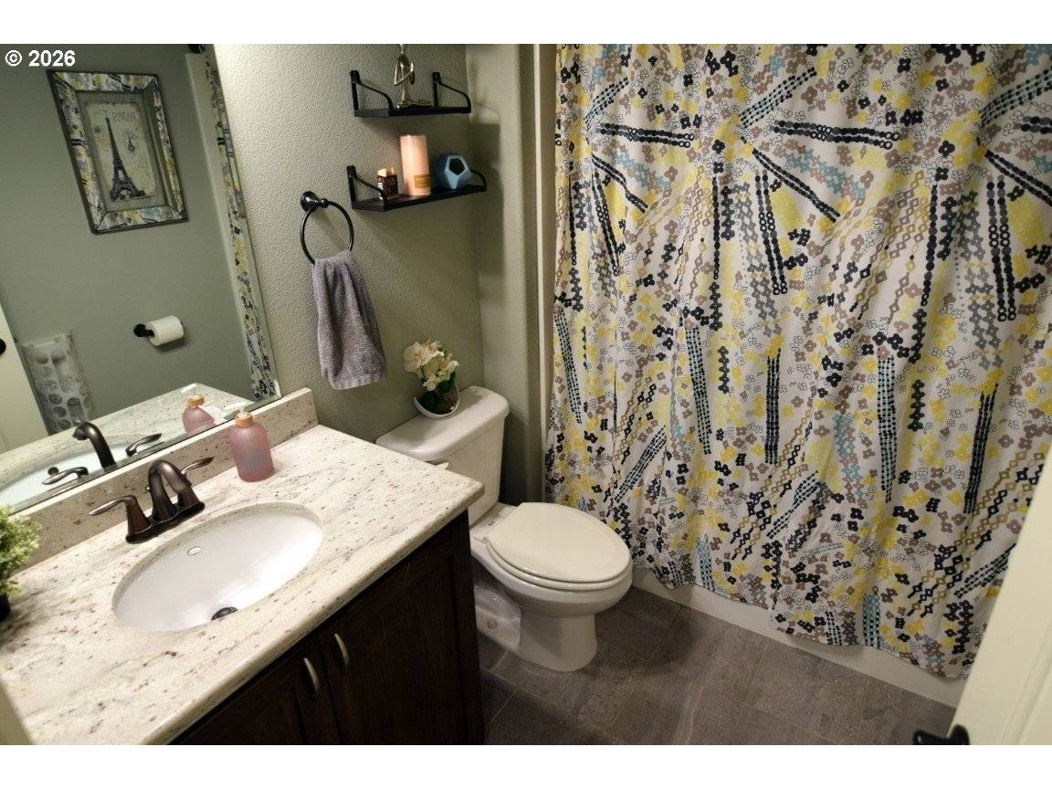 Salem, OR 97306,2335 MAPLEWOOD DR N