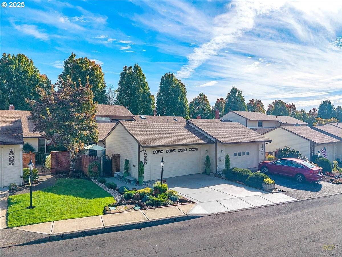 Portland, OR 97224,10290 SW GREENLEAF TER